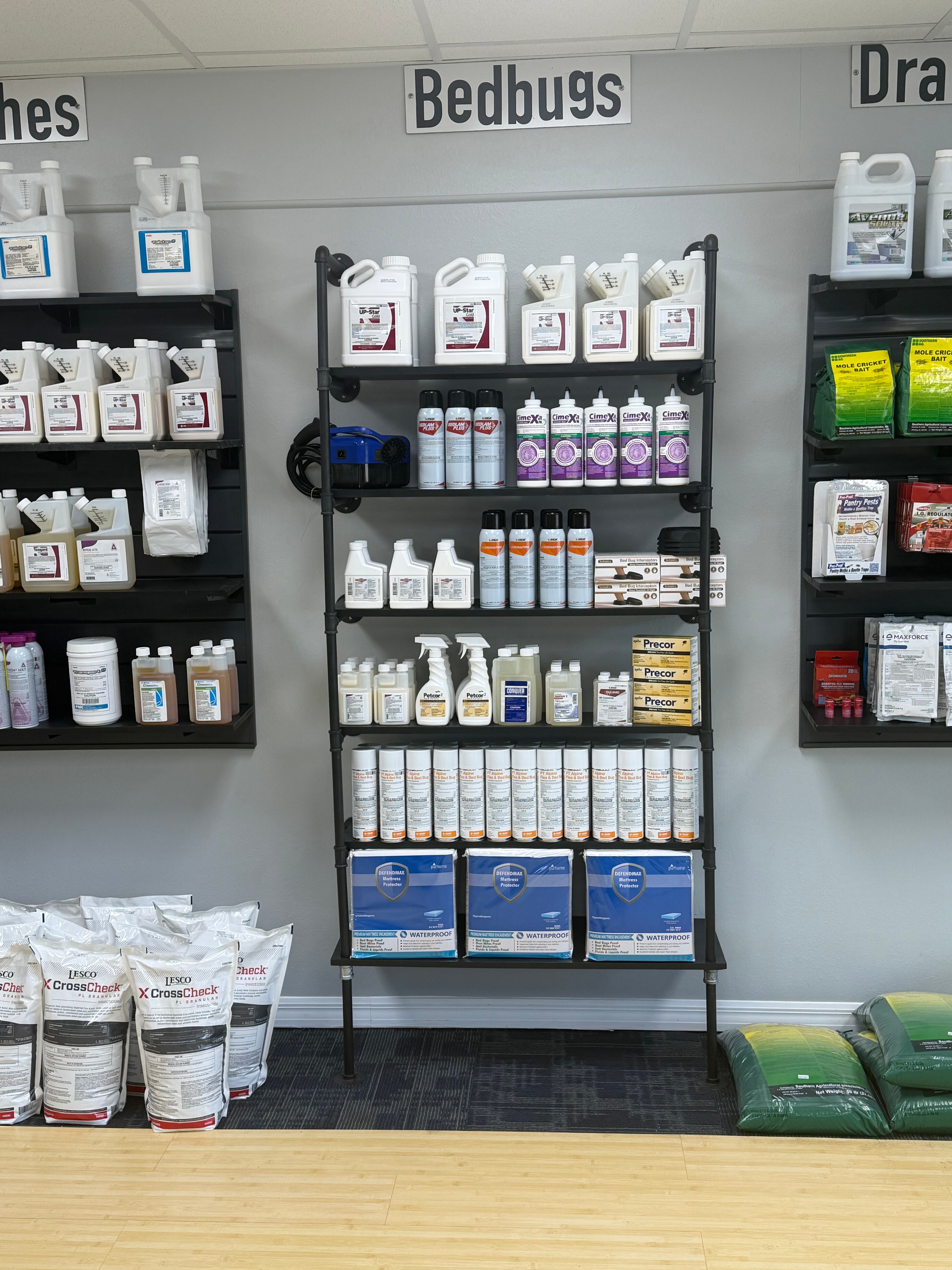 Where to Buy Professional-Grade Pest Control Products in Hudson, FL